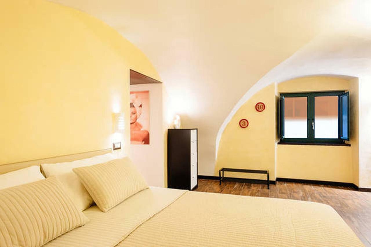 Paladin Home Naples Extérieur photo